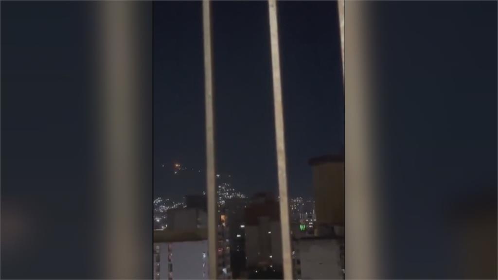 委國官方未回應　委國總統官邸外爆槍響　驚見無人機與防空砲火