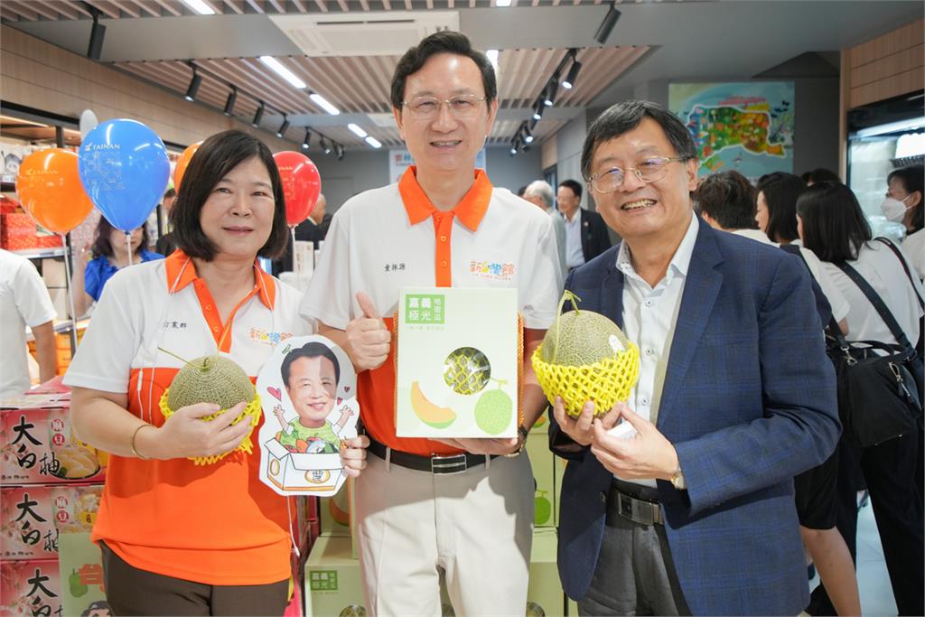 嘉義優鮮農漁產品進駐新加坡!極光哈密瓜限量秒殺