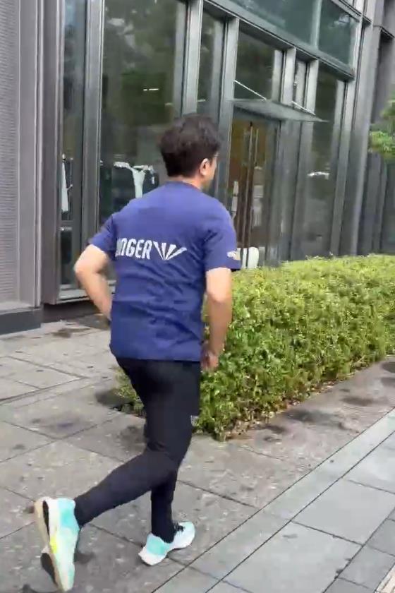 快新聞／北京急了？沈伯洋掃街湧人潮掀「洋流」　國台辦竟揚言「終身追責」