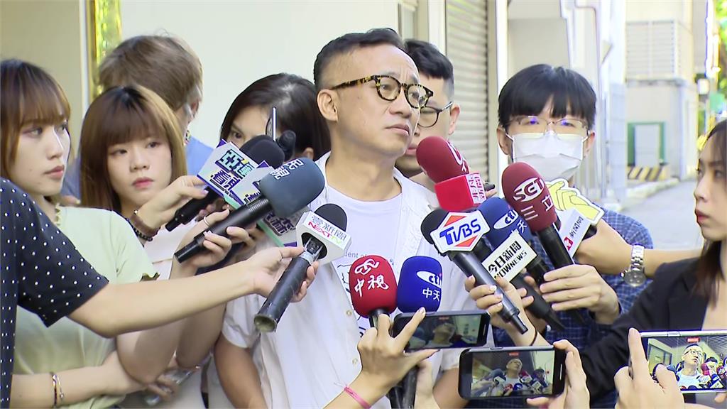 陳盈潔憔悴現身北檢!許常德全程陪同曝「連吐2次」 眼泛淚光吐心聲