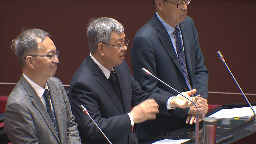 快新聞/徐巧芯猛攻陳建仁喊這句! 吳思瑤台下怒轟「造謠」:我沒有這樣講