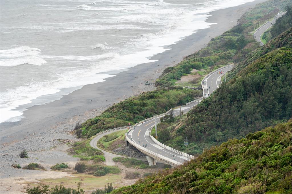 達仁山海路跑熱情開跑!吸引國內外千名跑者共襄盛舉