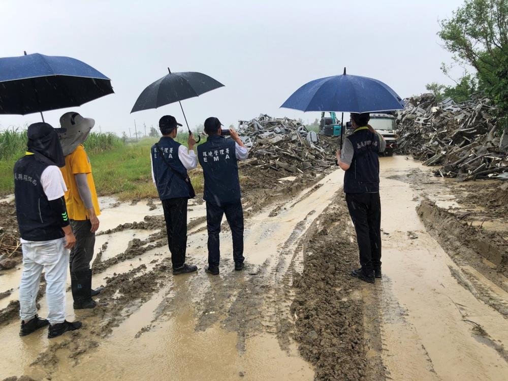 快新聞/綠能反成環境殺手?毀損光電板淪廢棄物 環境部:沒清乾淨將開罰
