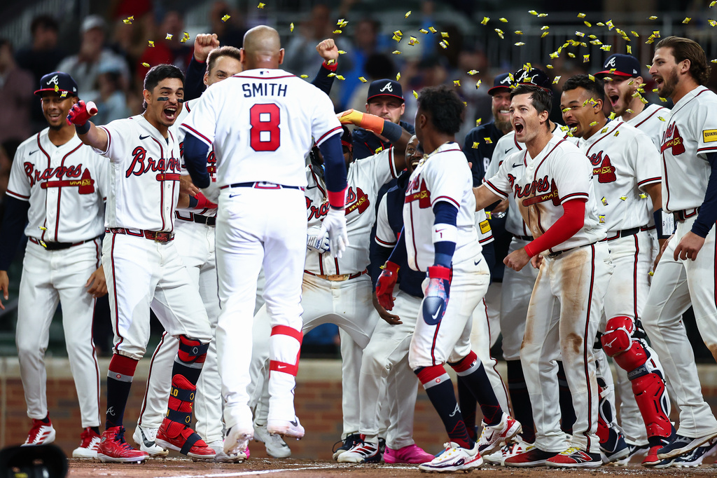 MLB(影)／為爭取進開季名單母喪不在身邊！勇士史密斯化悲憤為力量轟再見滿貫砲