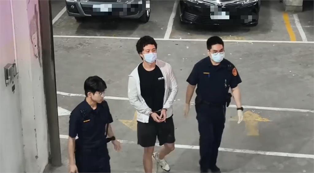 快新聞／孫安佐慘了！自製噴火槍PO文炫耀遭收押　搭囚車離開畫面曝