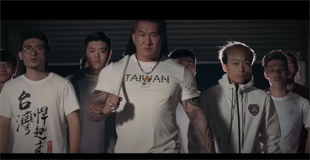 昔喊「祖國叫台灣」挑釁中國!館長嗆「賠尊嚴的錢不屑賺」網諷1事:好好笑