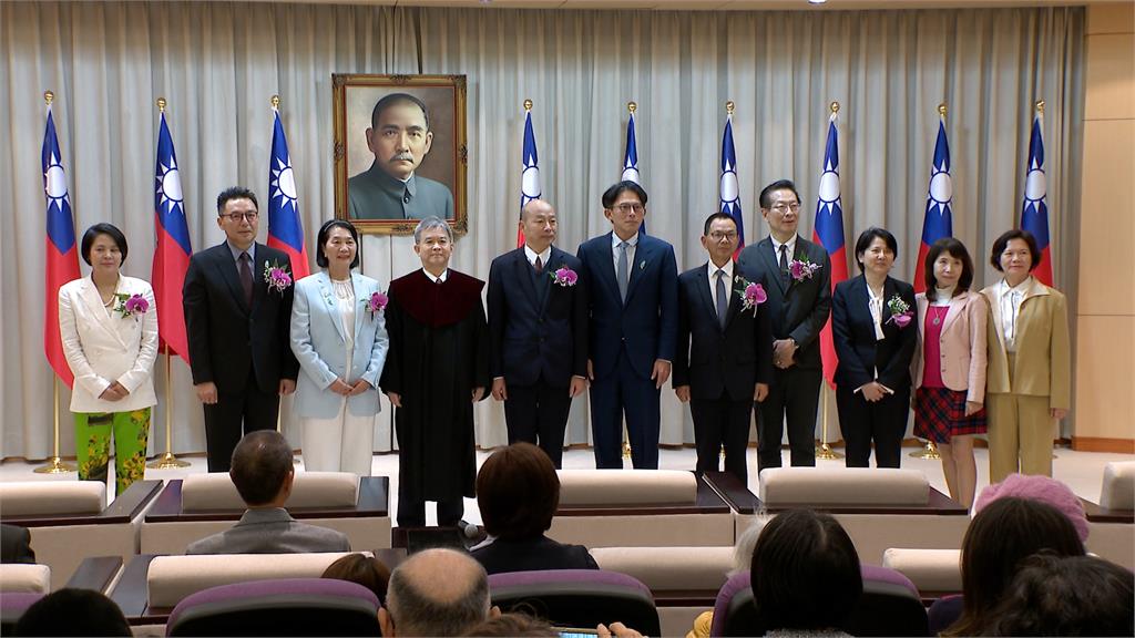 不只劉書彬！黃國昌才開罵　新白委洪毓祥「鑿牆闢新門」