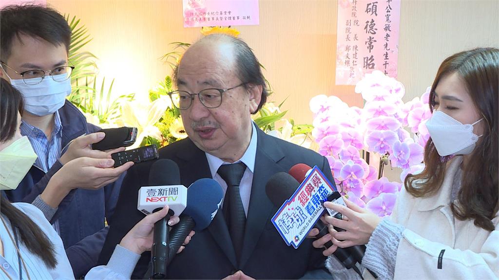 全動法爭議!朱立倫稱小孩上戰場 蔡總統反擊斥:完全是黑白講