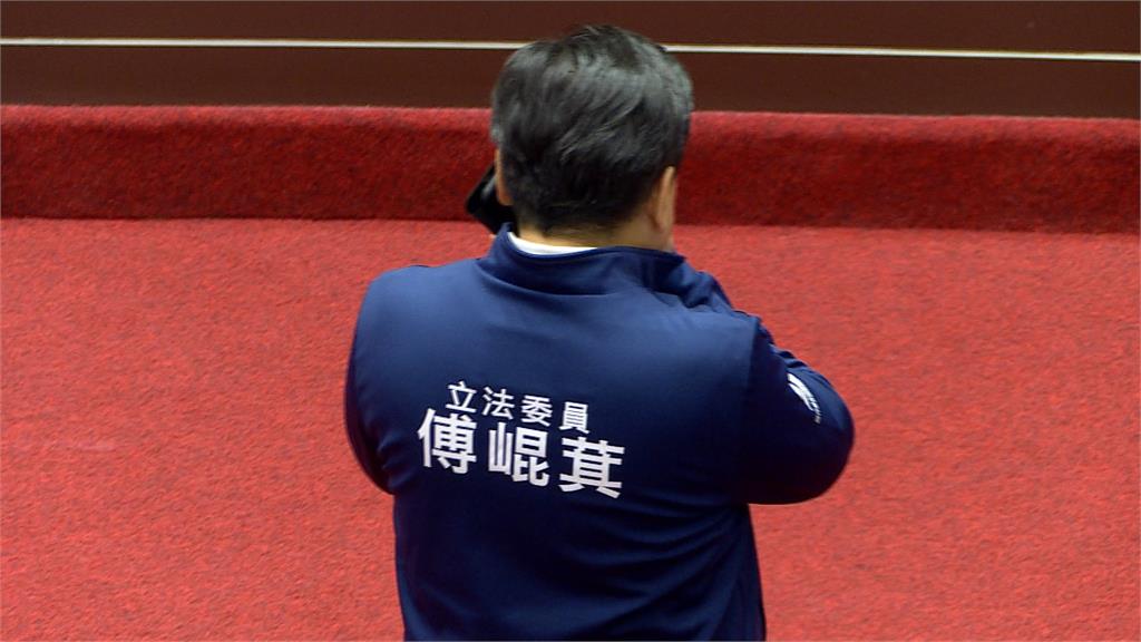 傅崐萁選前助小雞購買上萬組小物?鍾小平:沒跟我收錢