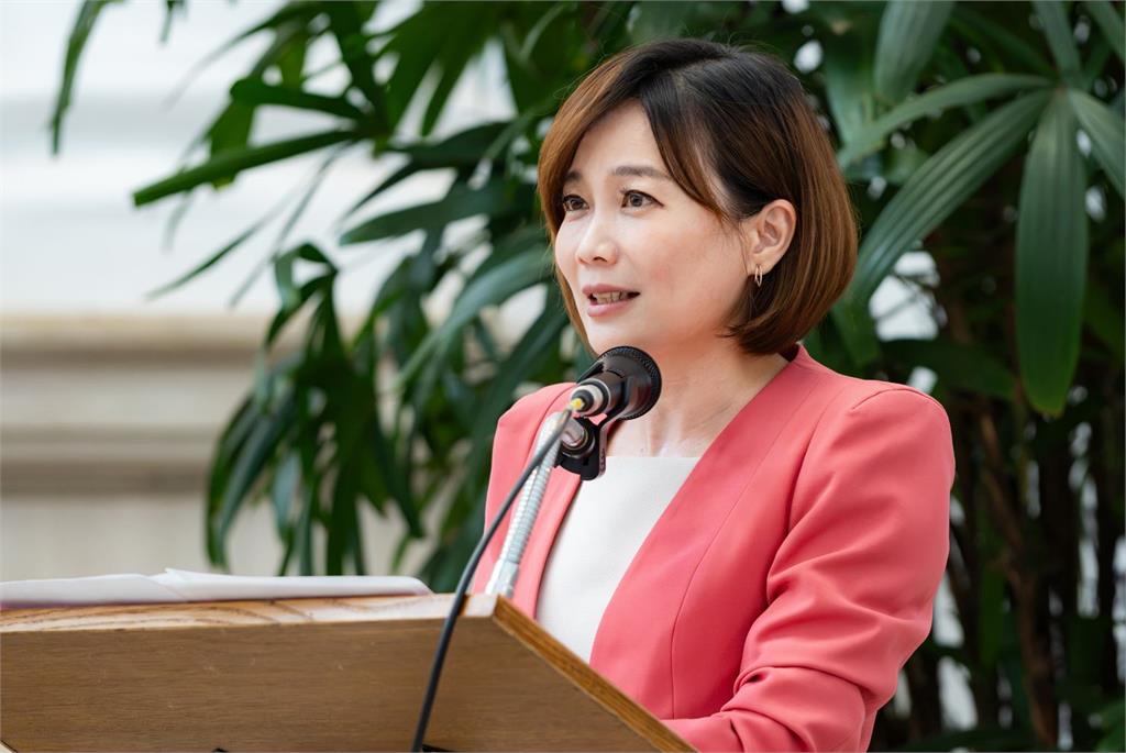 快新聞／台南安南爆炸釀14傷！賴清德親致電黃偉哲　指示全力協助救災
