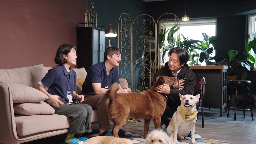 向導盲犬訓練師「請益」 總統賴清德學做寵物年菜