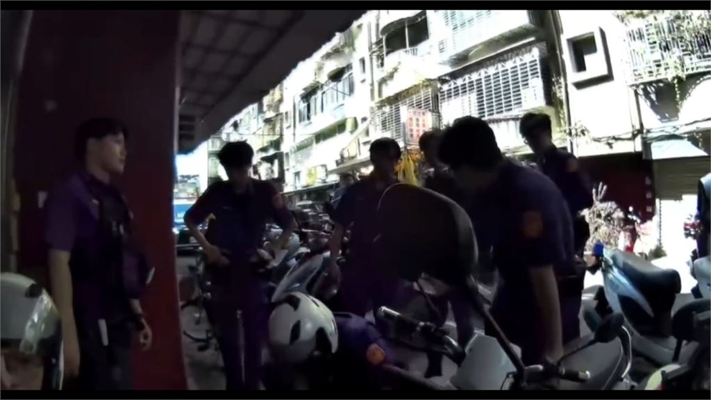 手機留前女友照片最慘下場？　　現任男友持槍托猛K　通緝犯身分曝光