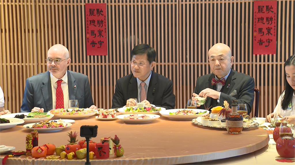 農業青年大使準備澎湃年菜！谷立言、片山和之讚不絕口