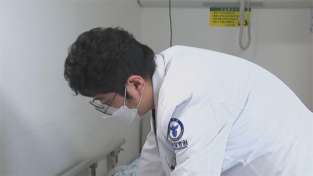 南韓醫師罷工持續擴大　首爾5間醫院「逾三成手術取消」