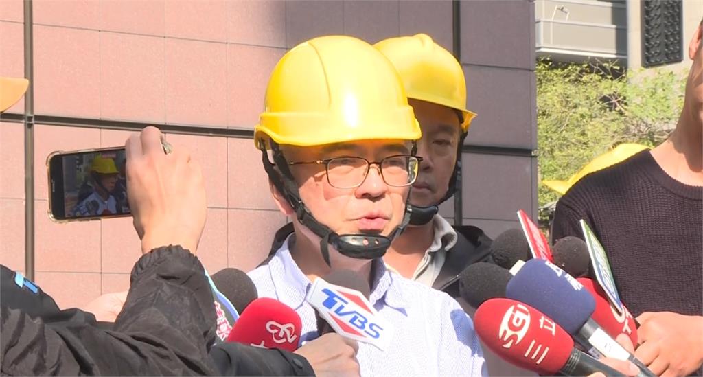 廠商櫃位關心何時能入館? 傳分區開放新光三越駁斥!