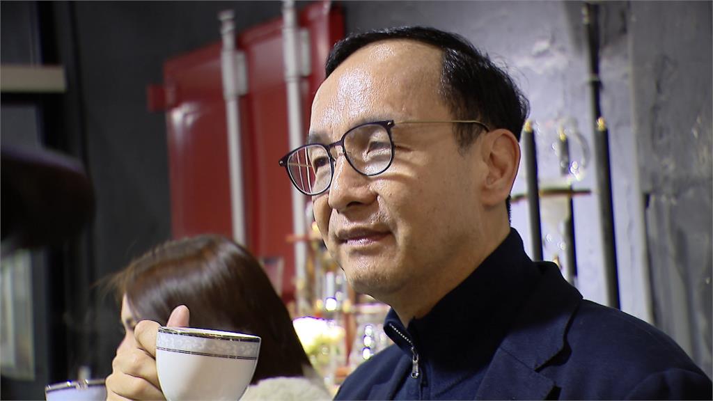郭台銘喊想回國民黨參加初選 挺侯派:恐重演四年前提名之亂