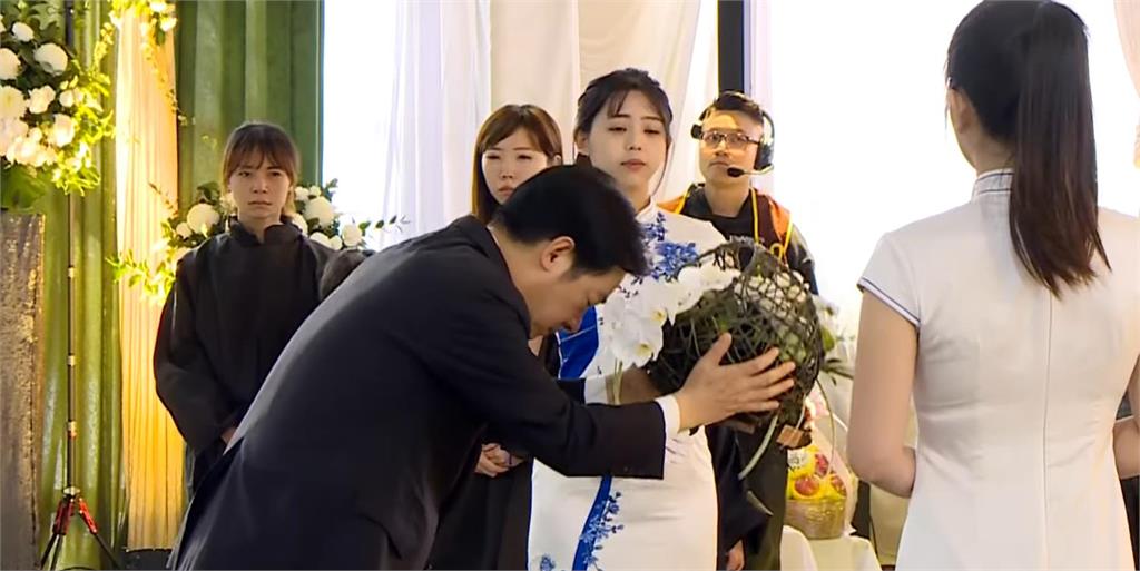 快新聞/新北前議員張瑞山告別式 賴清德、蘇巧慧、李四川哀悼畫面曝