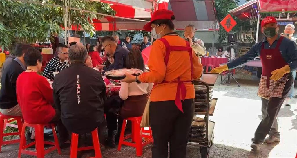 台中張家娘家宴席開33桌 近500人團圓辦桌氣氛超熱鬧