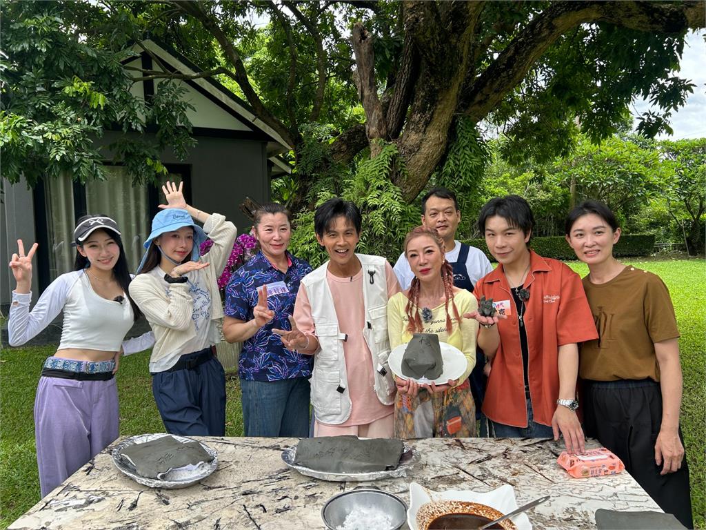 《綜藝新時代》大來賓派翠克與檸檬頻頻撇清關係！阿翔笑說今天錄影時可以好好感受一下