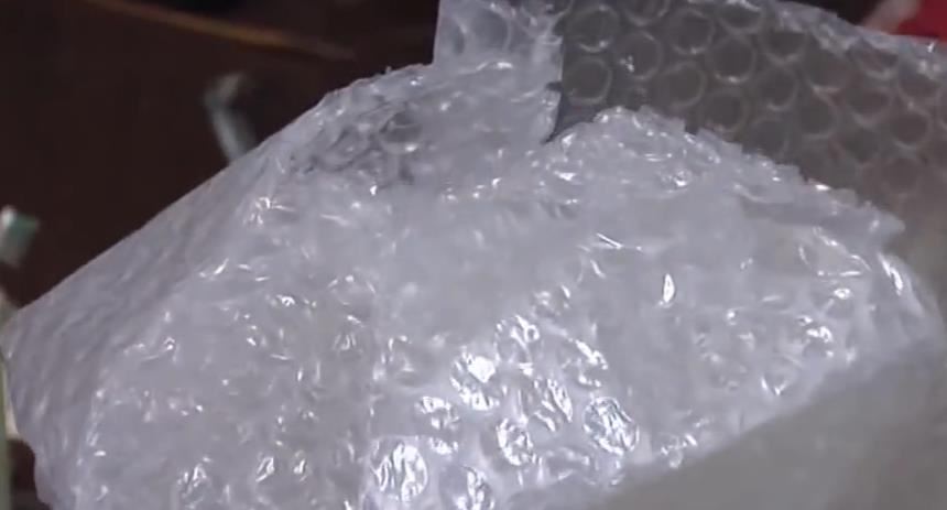 氣泡紙凸面朝內朝外掀熱議！廠商一句話破解　加碼曝「7大用途」塞車也能用