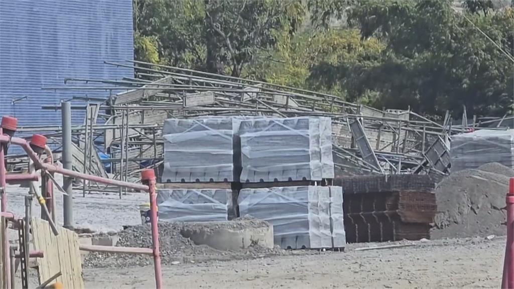 嘉義中庄營區驚傳鷹架倒塌 釀5人傷.其中4人骨折