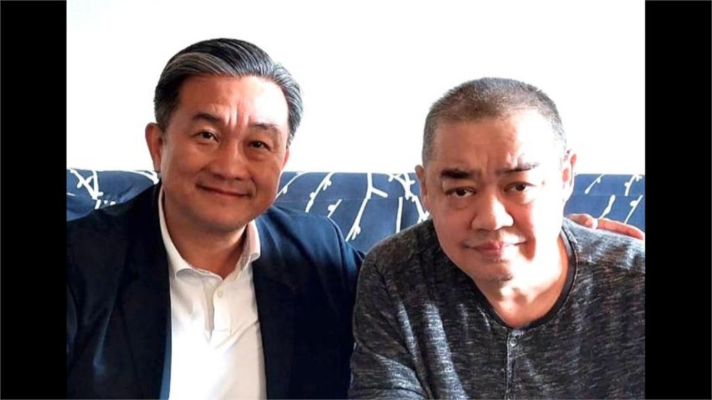 吾爾開希「樓梯跌落」一度昏迷指數3 王定宇探望!今貼照報平安