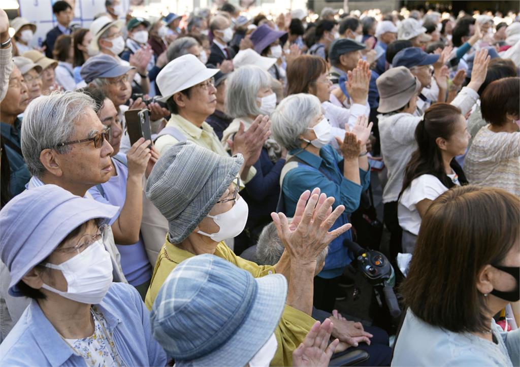 日本眾院大選將投票　民調：執政聯盟兩黨合計恐不過半