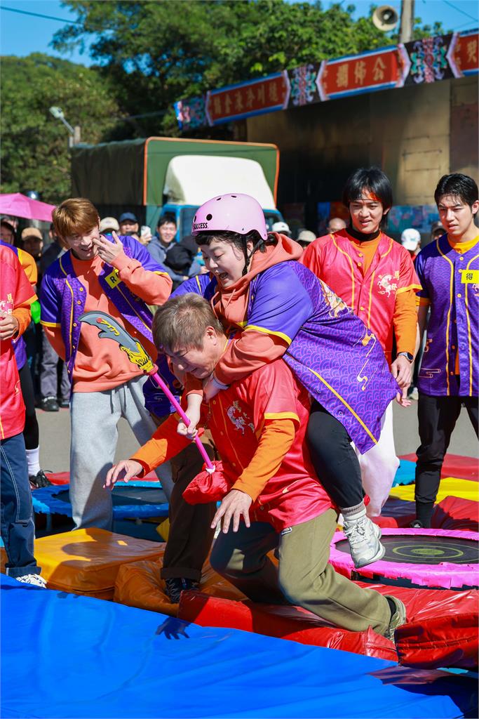 綜藝天王胡瓜除夕夜獨家在民視！準備10萬元鉑金包大贈獎給鄉親