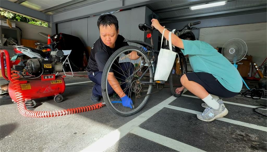 清大開放無主鐵馬認養活動　吸引大批師生排隊搶車