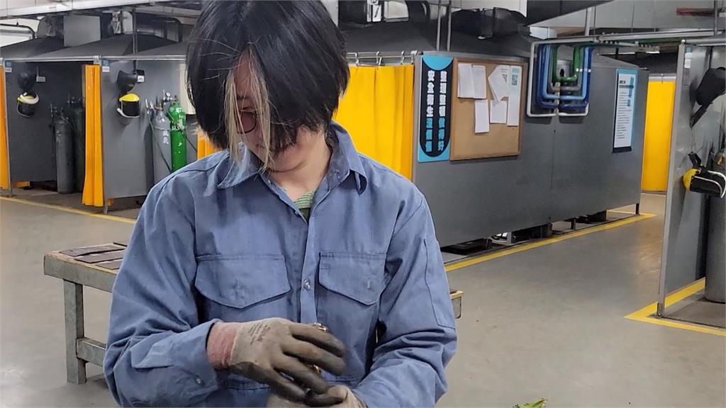 首位台籍荷蘭國家博物館修復師 她回台報名600小時焊接課程