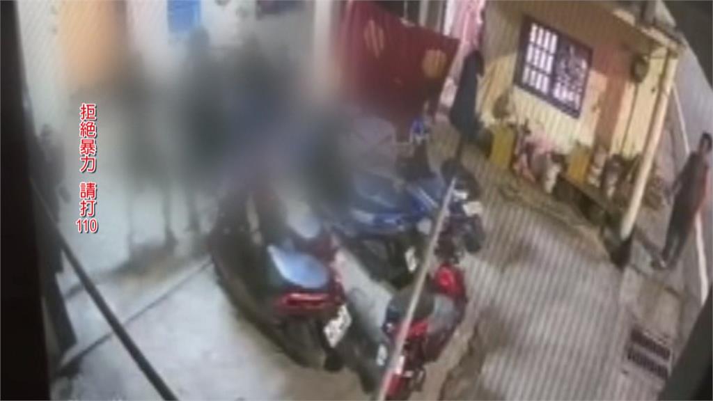 同鄉為難同鄉! 6越籍男幫女討債 擄走同鄉毆打