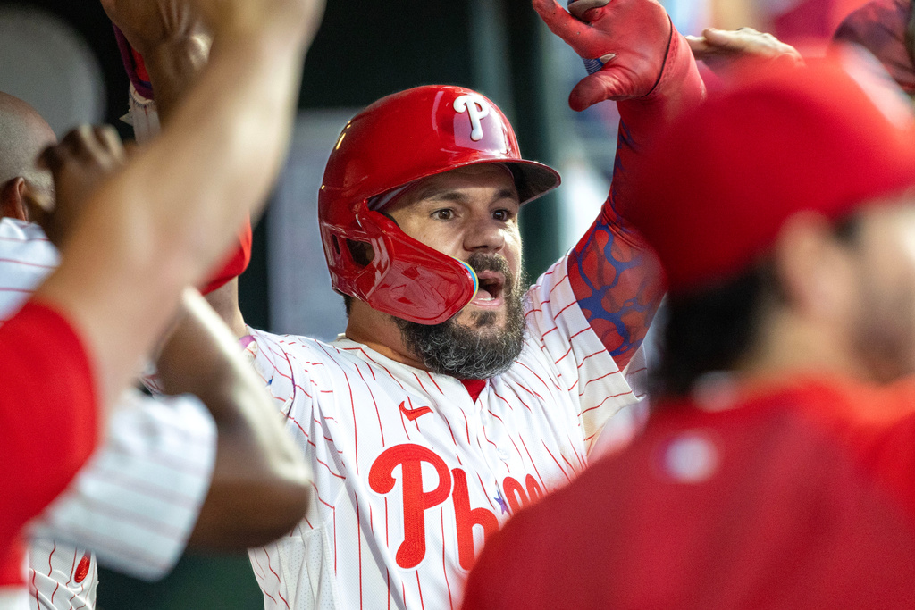 MLB(影)／「洗碗伯」本季41轟出爐！火力持續炸裂費城人逼近東區龍頭