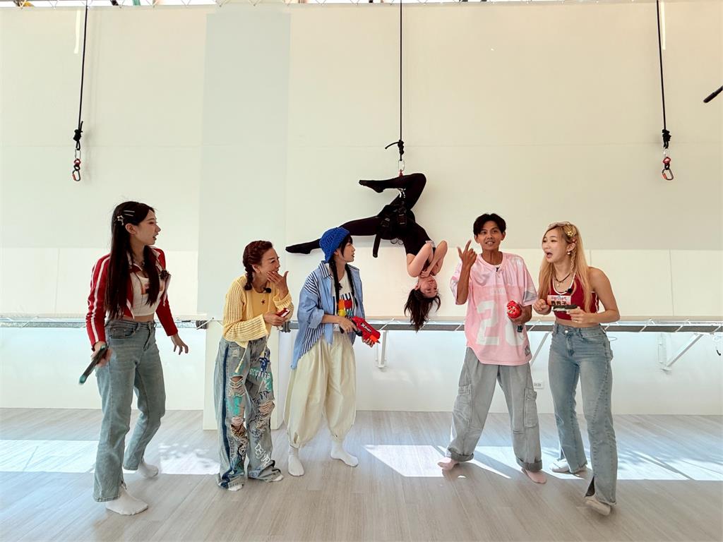 體驗「牆舞」被要求後空翻！阿翔有「蛋蛋的哀傷」楊繡惠一臉冏「我才不理你」