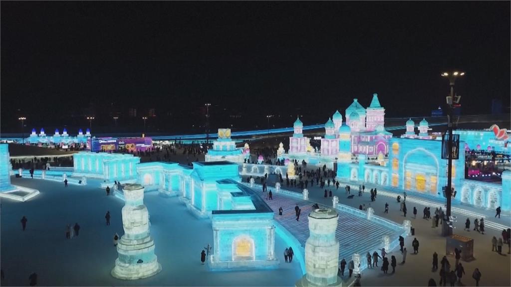 哈爾濱冰雪大世界開幕 冰雪還原地標奇觀門票難求