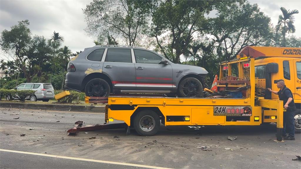 快新聞／開到睡著？花蓮台9線「保時捷凱燕」撞翻計程車　釀3傷