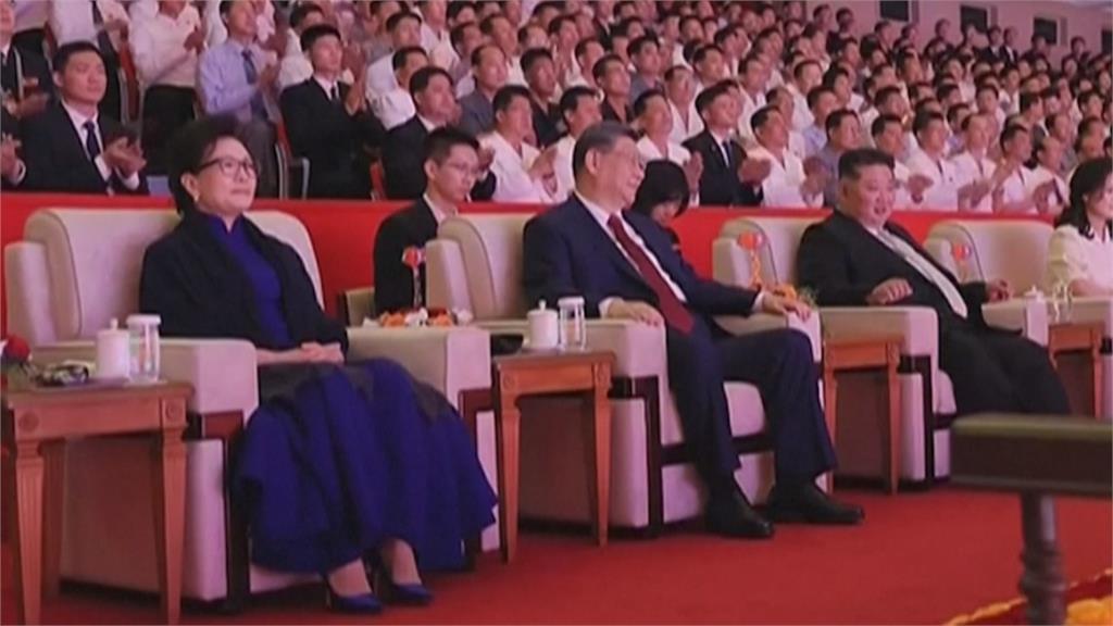 北韓官媒曝習近平罕見戴眼鏡畫面 中國官媒隻字不提
