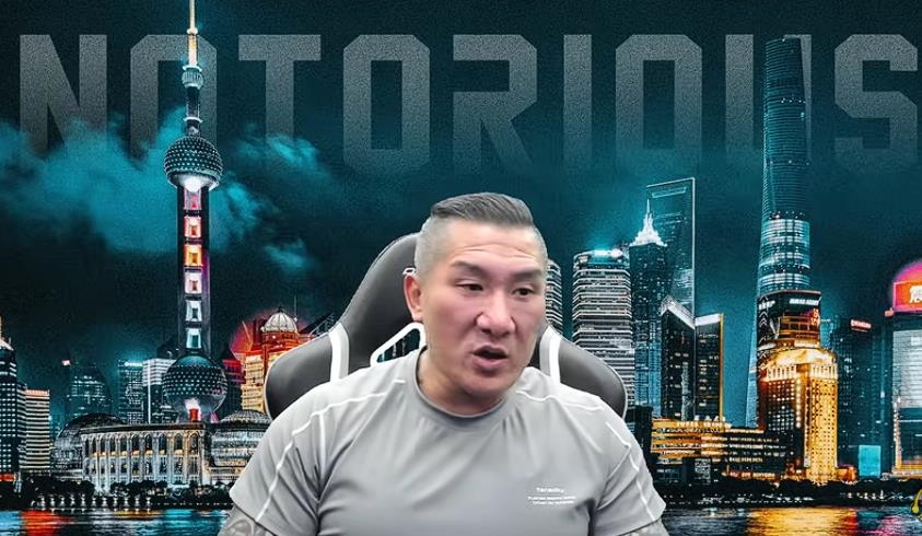 遭爆太小…館長崩潰「沒陽痿、不是3公分」！突當掉「脫口尺寸」急改口全放送