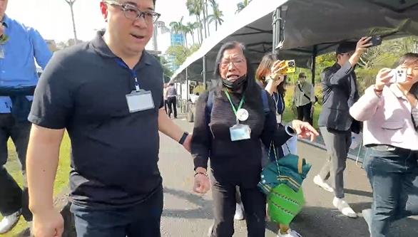 快新聞/馬英九、蔣萬安出席二二八追思會 遭受難家屬怒嗆:加害者後代走開