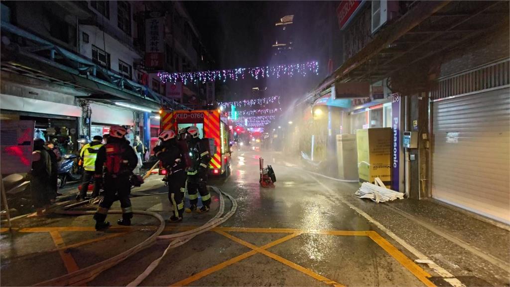 快新聞/新店驚傳透天厝火警 88歲老翁OHCA送醫