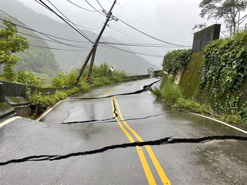 快新聞/卡努颱風遠離南投仍逾千戶停電中 台電克服道路中斷「搶修進度曝光」