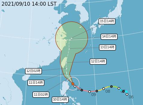 快新聞／強颱「璨樹」增強暴風圈擴大！17:30發陸警　東部放颱風假機率高