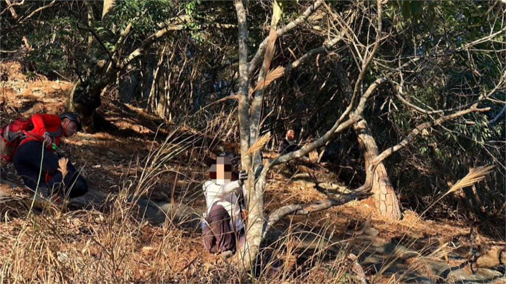 登谷關七雄東卯山迷路 1人滑邊坡2人困峭壁獲救