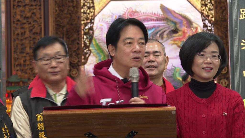蔡英文力挺蘇巧慧 連跑3廟宇參香喊「新北女人當家」