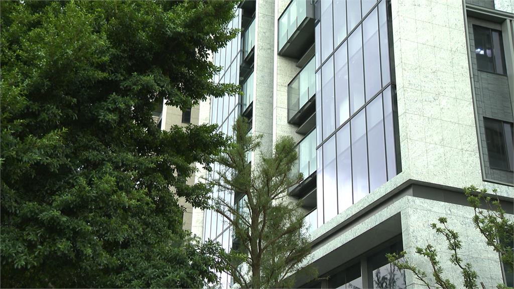 周董砸4.84億買敦北豪宅2戶 登記昆凌名下