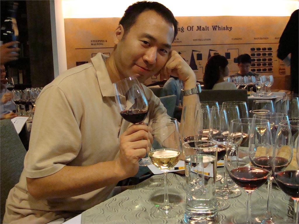 50歲名模孫正華爆離婚神通少東！傳2年前「收2億元恢單」尪昔外遇成主因