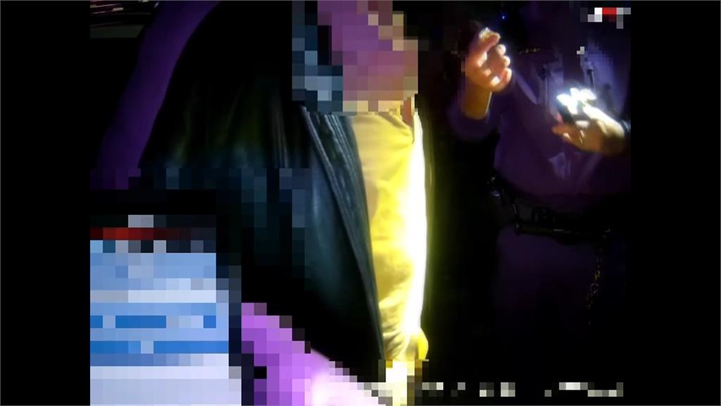 三重警盤查違規停車 毒品通緝犯心虛還想落跑