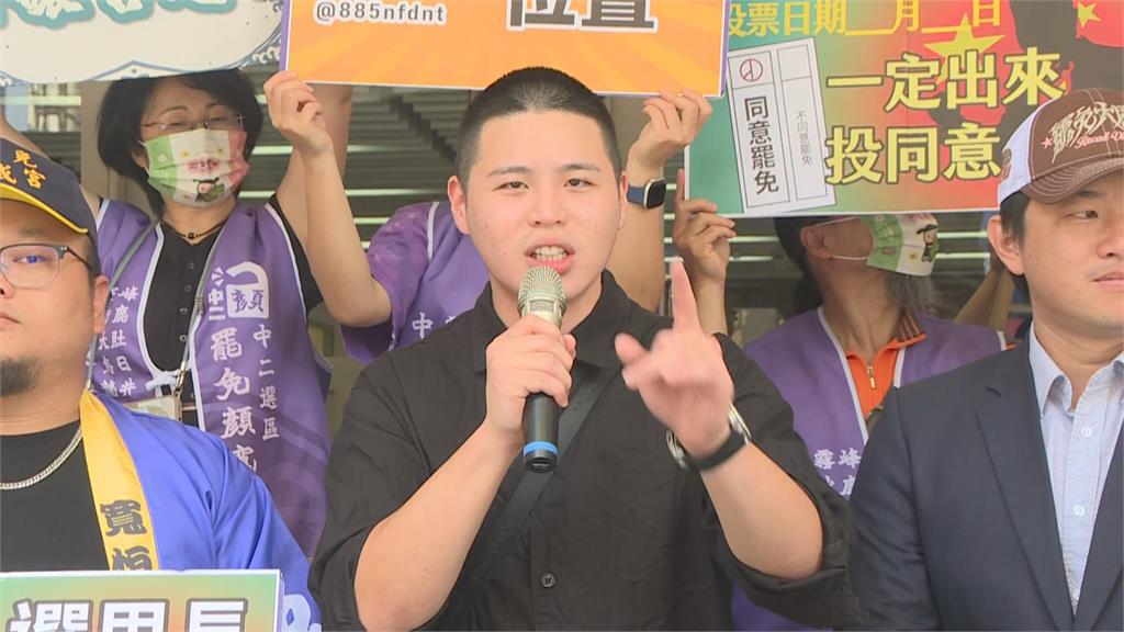 快新聞/補件成功!「中二解顏」5天收4068份連署書 陳柏惟兌現承諾:今晚削光頭