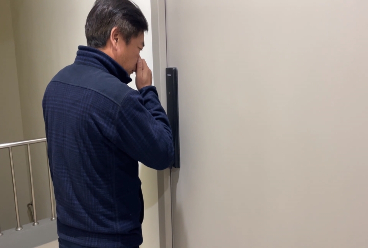 台東"孤獨死"! 社區飄惡臭 警消破窗驚見50歲男屍