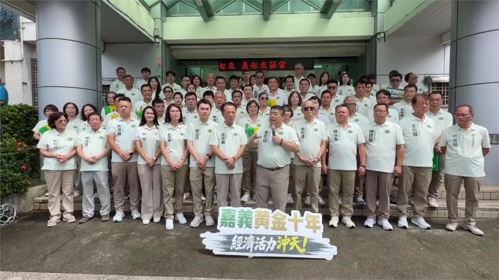 蔡易餘完成縣長參選登記　「總統級」團隊齊拚選戰