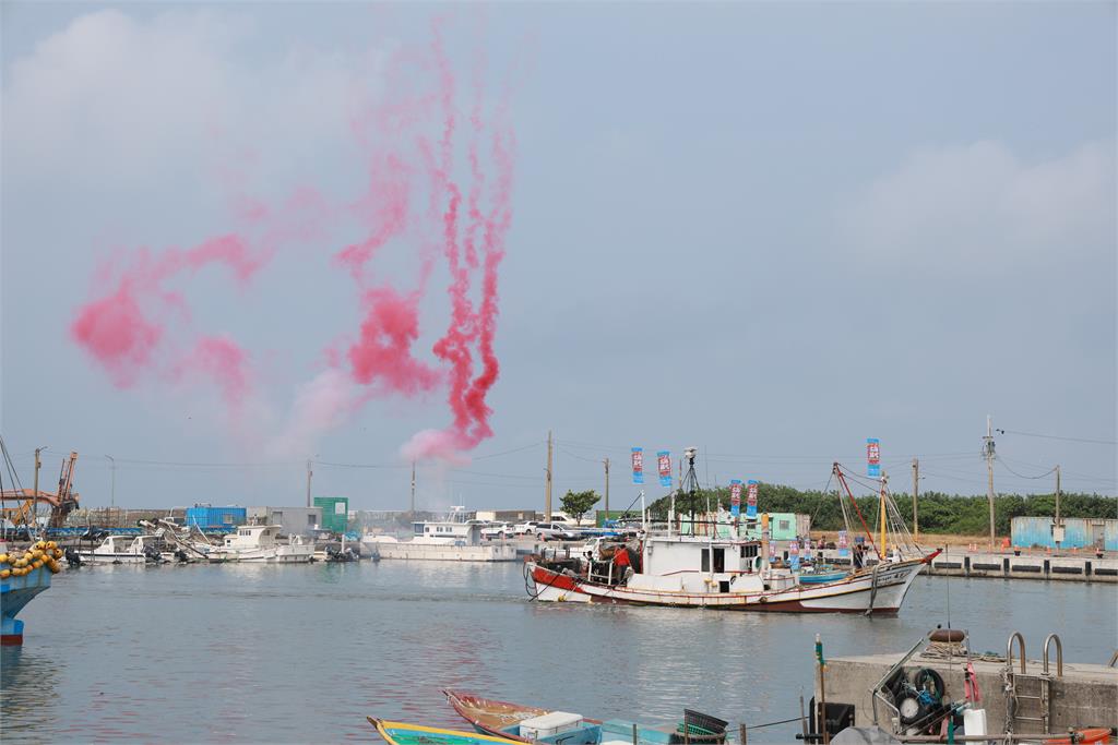 快新聞/大海開吃彌陀虱目魚文化節海派登場 陳其邁推薦海口澎湃美味與魅力